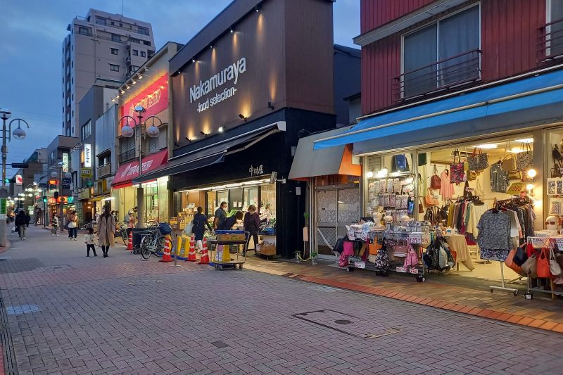 多彩な店が並ぶ「平井親和会商店街」